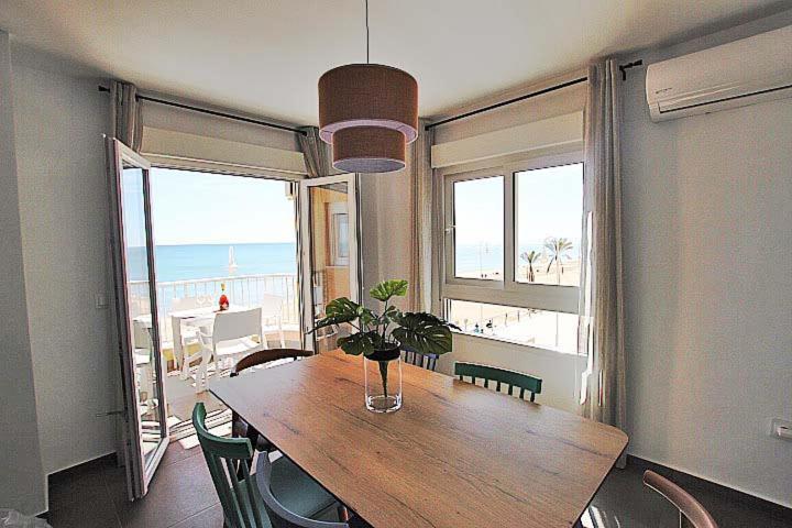 Apartamento Primera Linea Playa Centro De Guardamar Apartment กวาร์ดามาร์เดลเซกูรา ภายนอก รูปภาพ